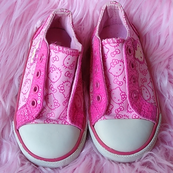 Hello Kitty Sanrio Little Girls Sneakers. Pinks & White. Sz 6M - Picture 2 of 11